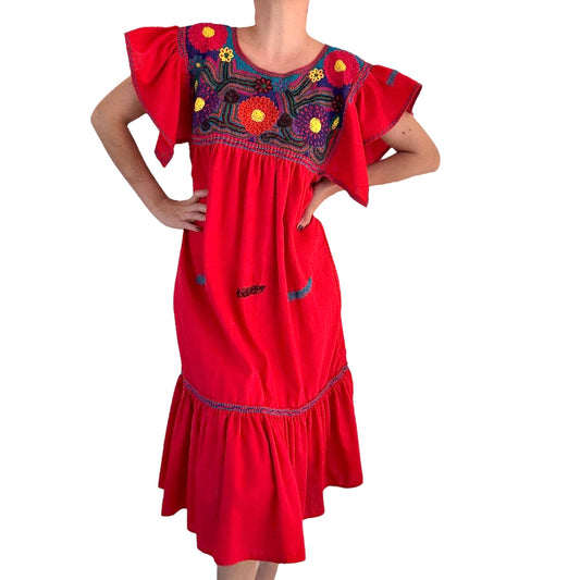 Vestido de lino Bordado a mano Artesanal Mexicano modelo Almira
