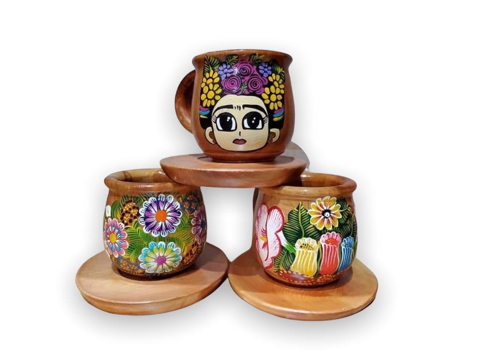 Taza de Madera con Platos Pintadas Mexicanas
