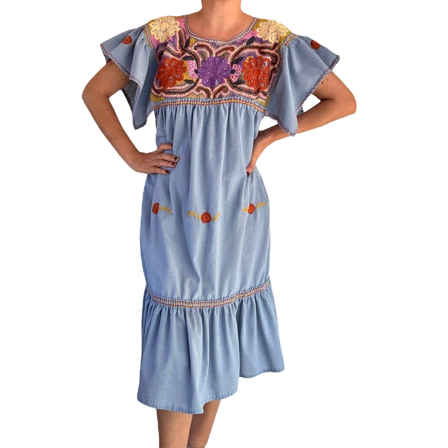 Vestido de lino Bordado a mano Artesanal Mexicano modelo Almira