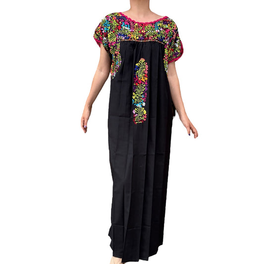 Vestido Bordado Artesanal Mexicano modelo San Antonio