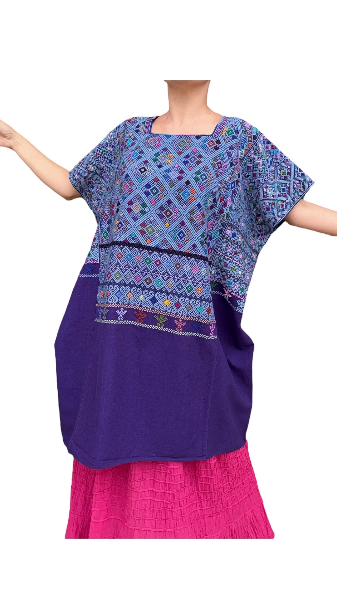 Huipil Ceremonial Aldama de colección morado