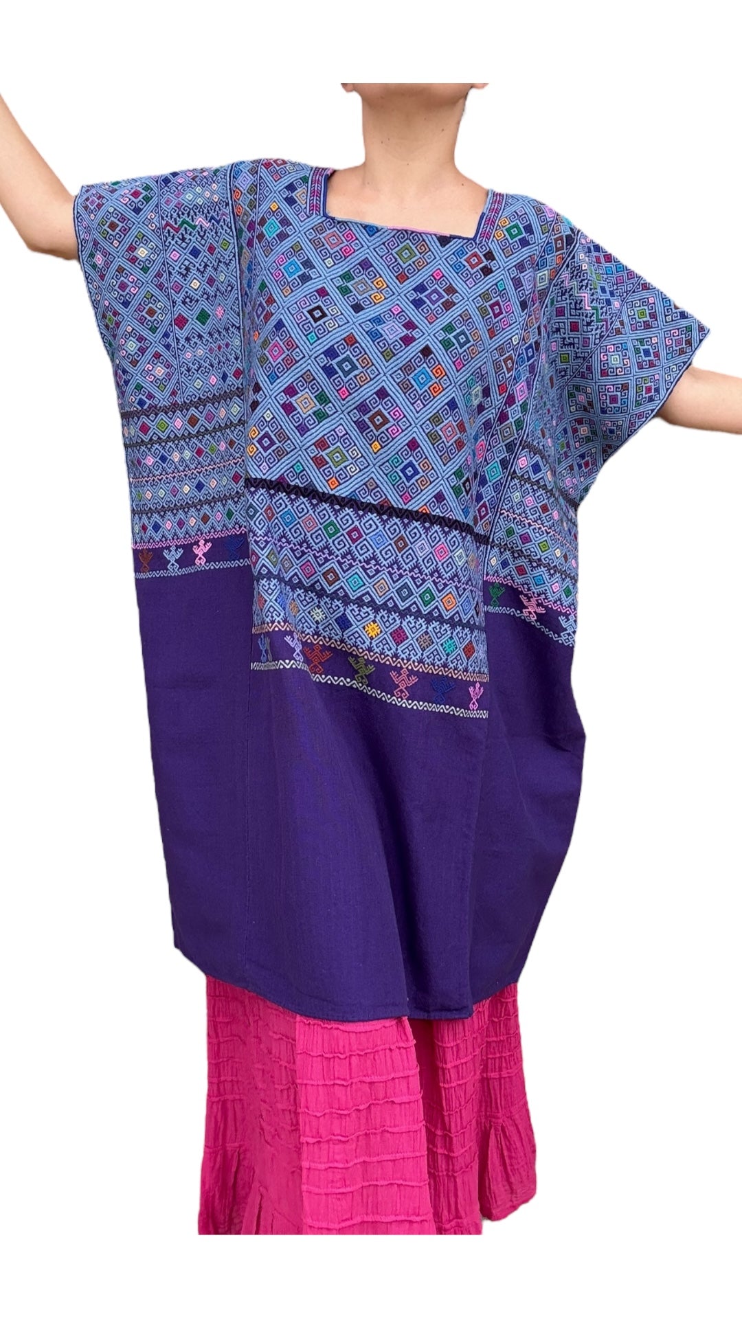 Huipil Ceremonial Aldama de colección morado