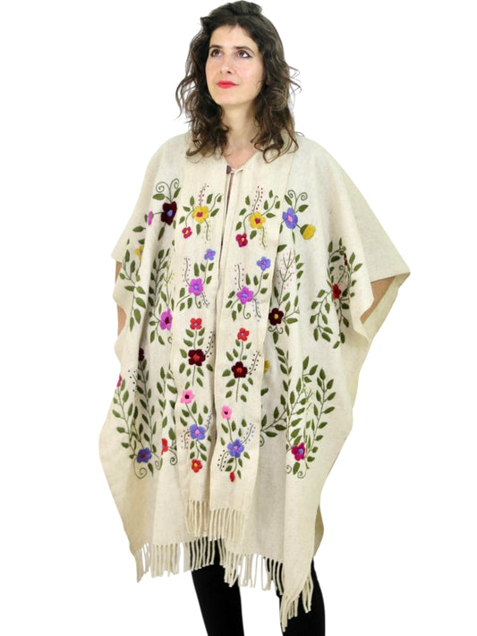Poncho Bordado Mexicano modelo Violeta