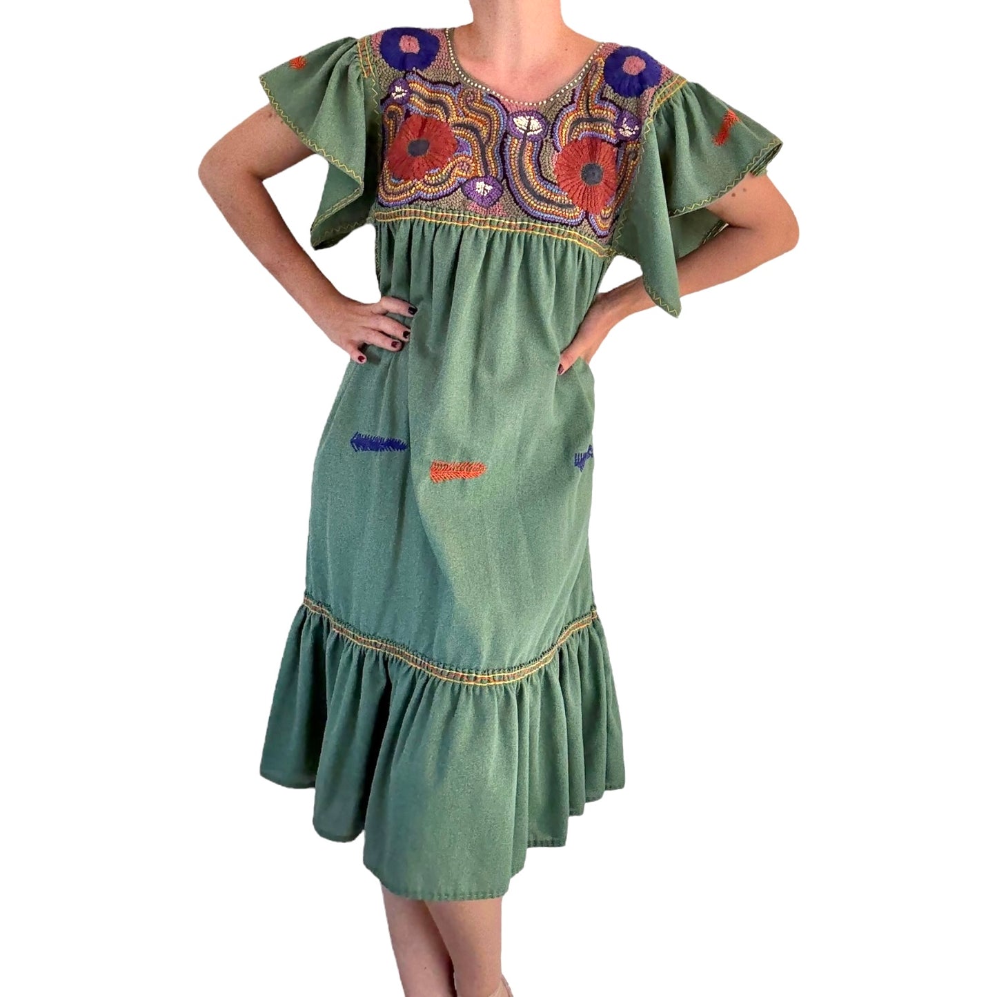 Vestido de lino Bordado a mano Artesanal Mexicano modelo Almira