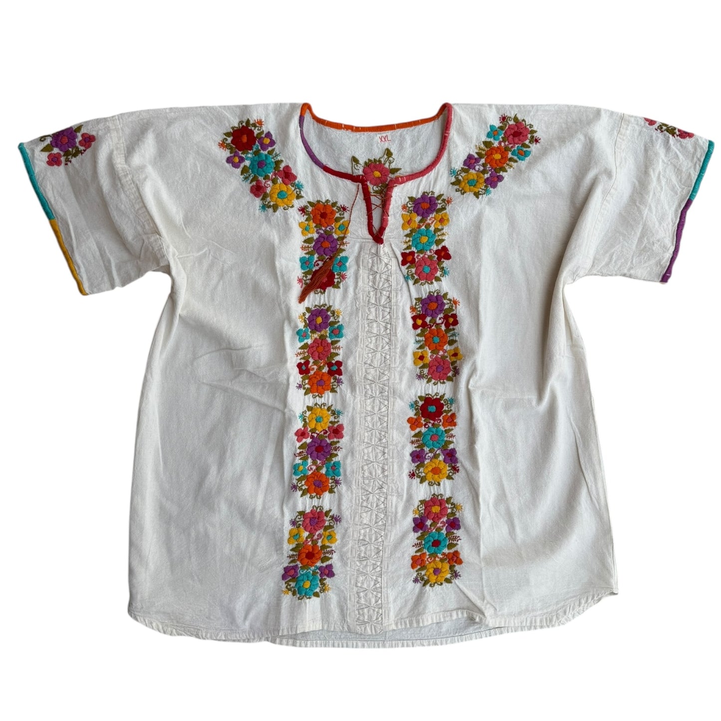 Blusa de manta bordada a mano talla XXL