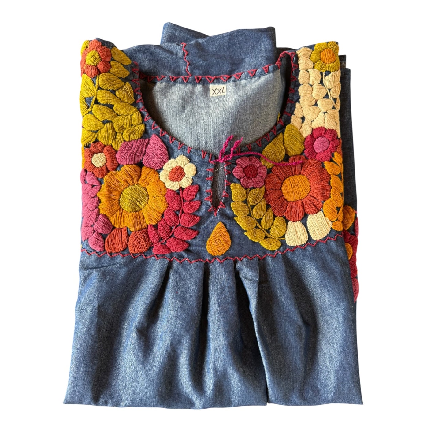 Blusa de mezclilla bordada a mano talla XXL modelo Macarena