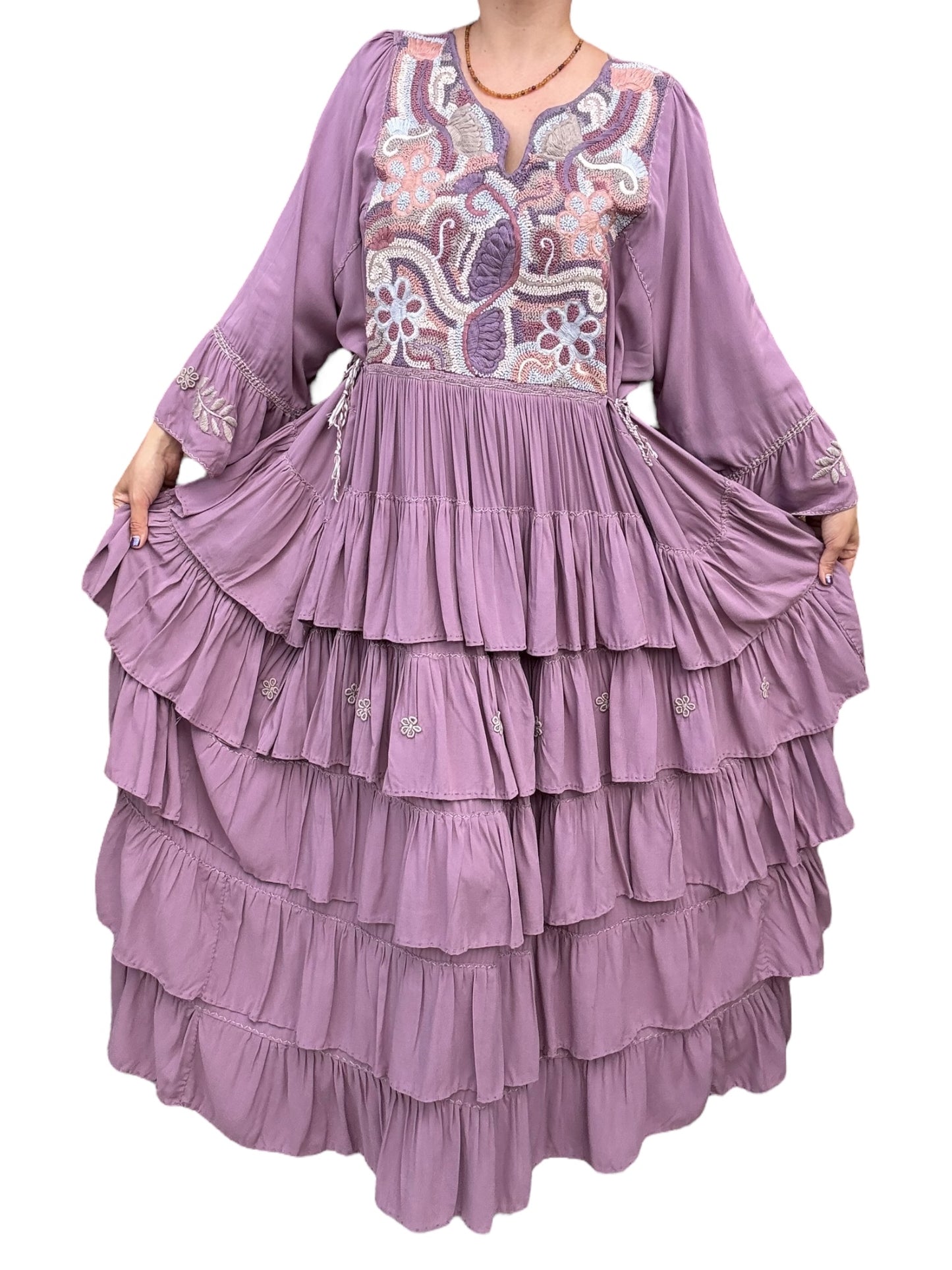 Vestido Fino Nudito Bordado a mano