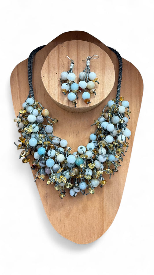 Juego Collar y Aretes de Ámbar y Amazonita