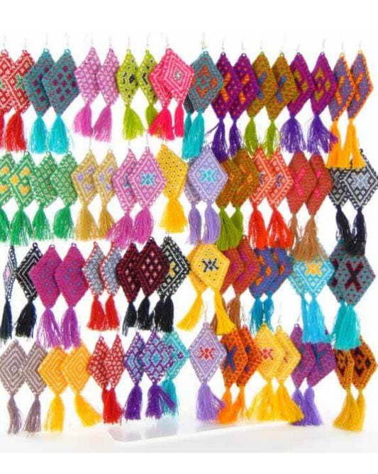 Arete Artesanal Mexicanos modelo Estambre