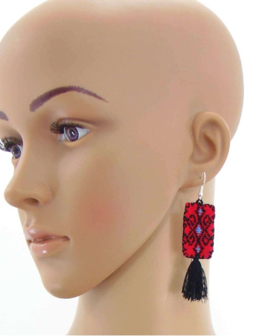Arete Artesanal Mexicanos modelo Estambre