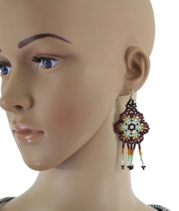 Aretes Mexicanos de Chaquira modelo Flor Largo